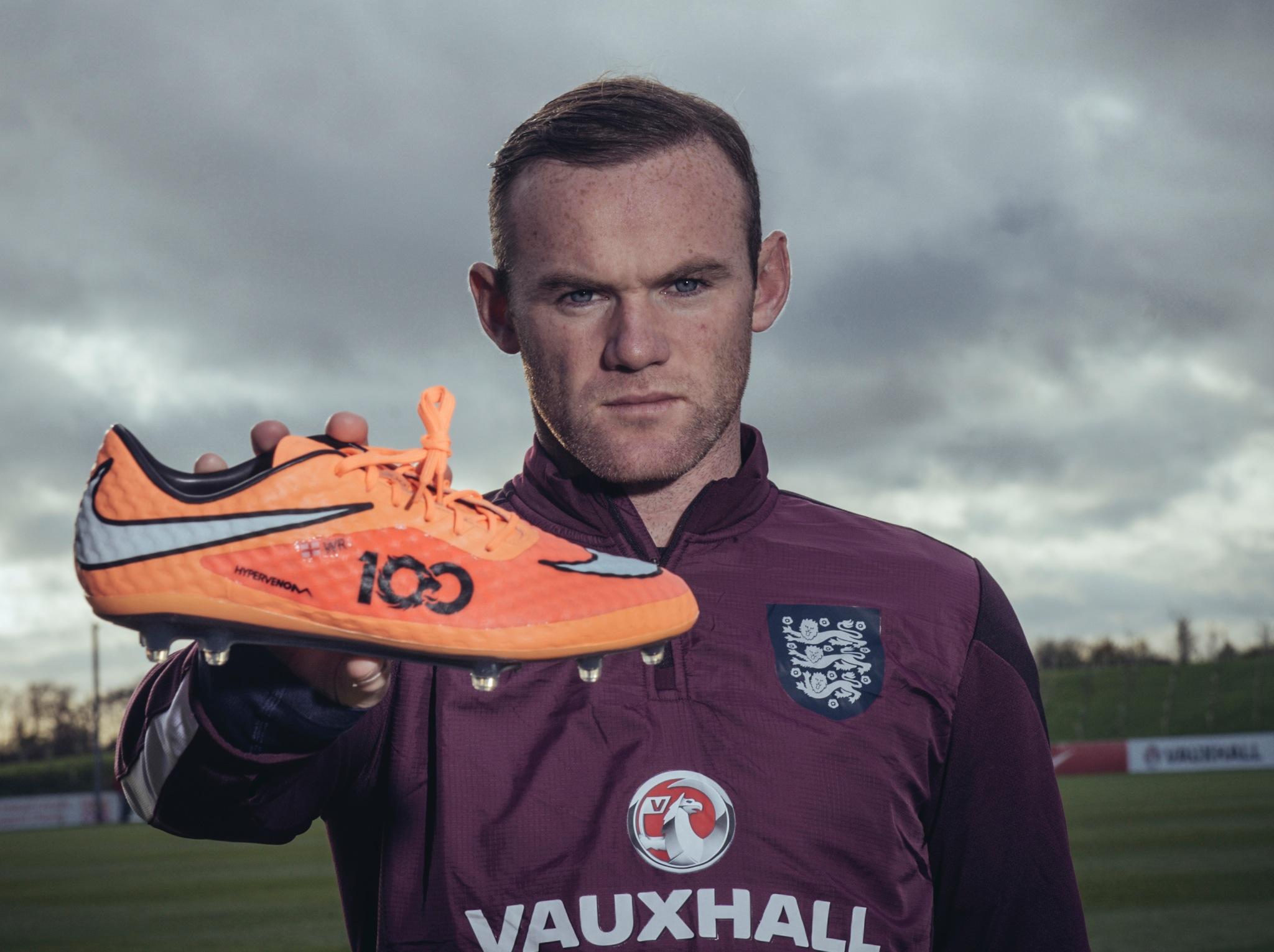 Special Wayne Rooney 100th England Cap Nike Hypervenom Boots